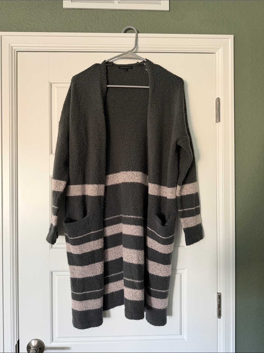 Staccato Open-Front Long Cardigan in Gray and Light Pink Stripes